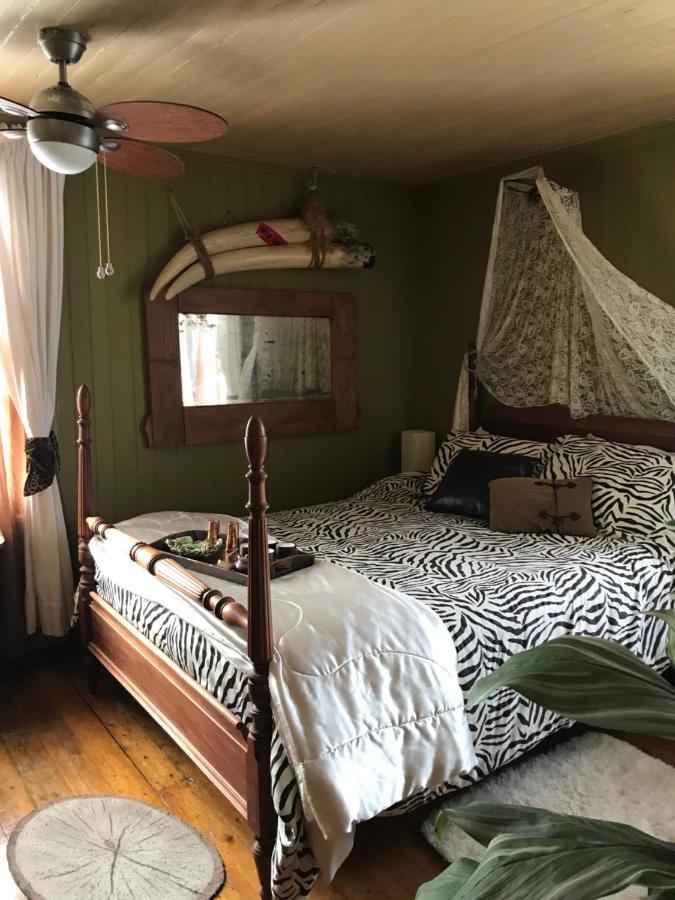 Gite Au Toit Bleu Bed and Breakfast Sainte-Famille Exterior foto
